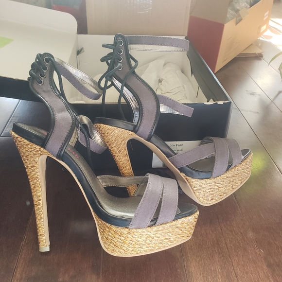 6 inch summertime heel 👠 - Picture 2 of 7